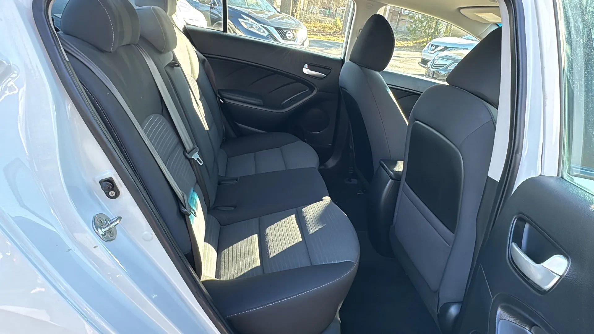 Used 2017 Kia Forte LX w/ LX Popular Package image 13