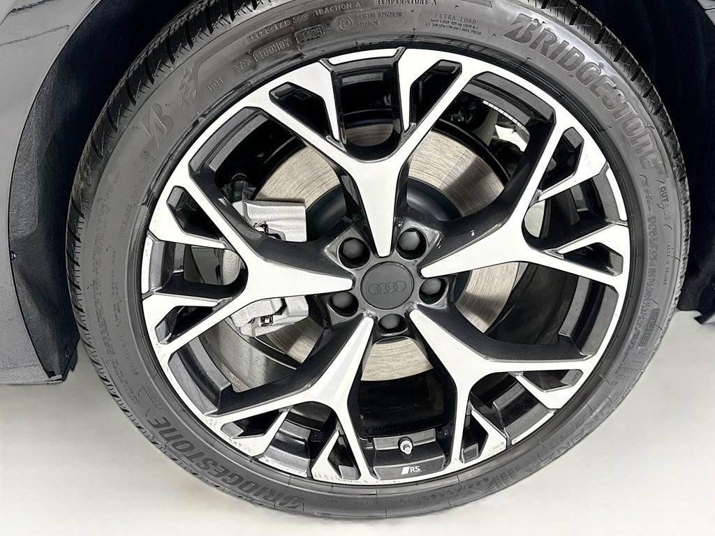 Used 2026 Audi A6 Premium Plus AWD/4WD image 30