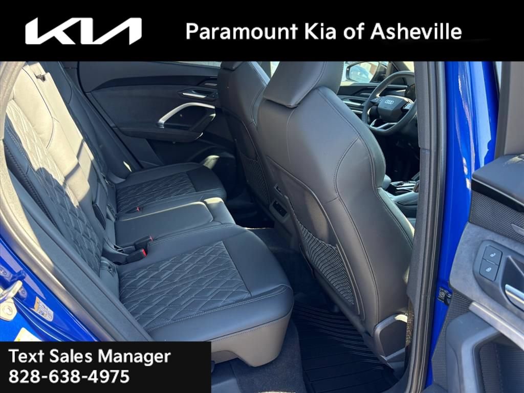 Used 2025 Audi SQ5 Premium Plus AWD/4WD image 22