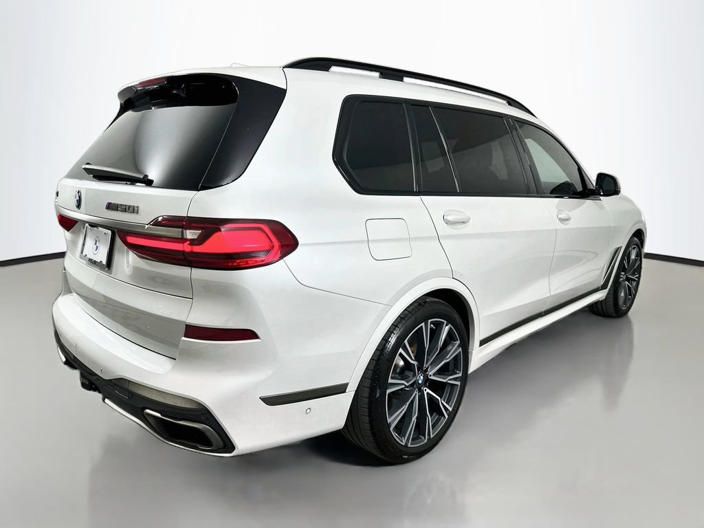 Used 2020 BMW X7 M50i w/ Dynamic Handling Package AWD/4WD image 5