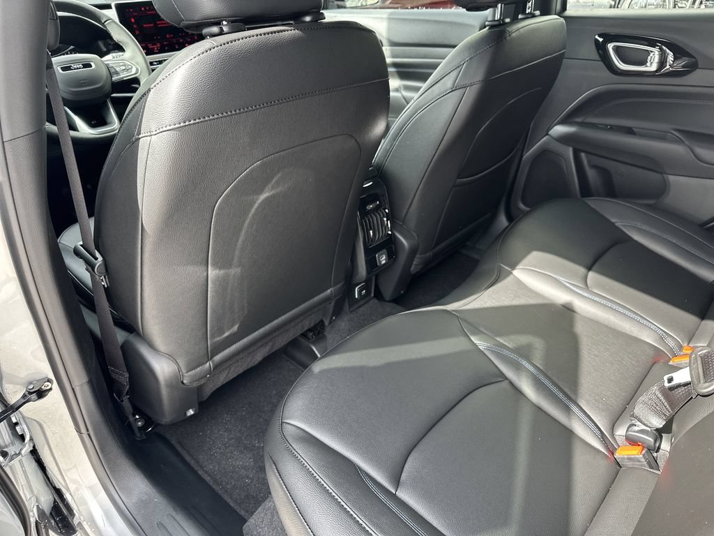 New 2026 Jeep Compass Limited AWD/4WD image 19