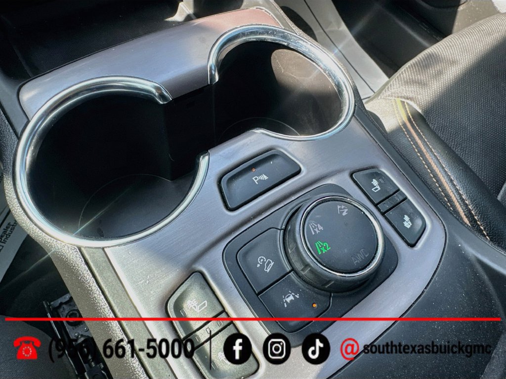 Used 2024 GMC Terrain AT4 w/ Infotainment Package II AWD/4WD image 23