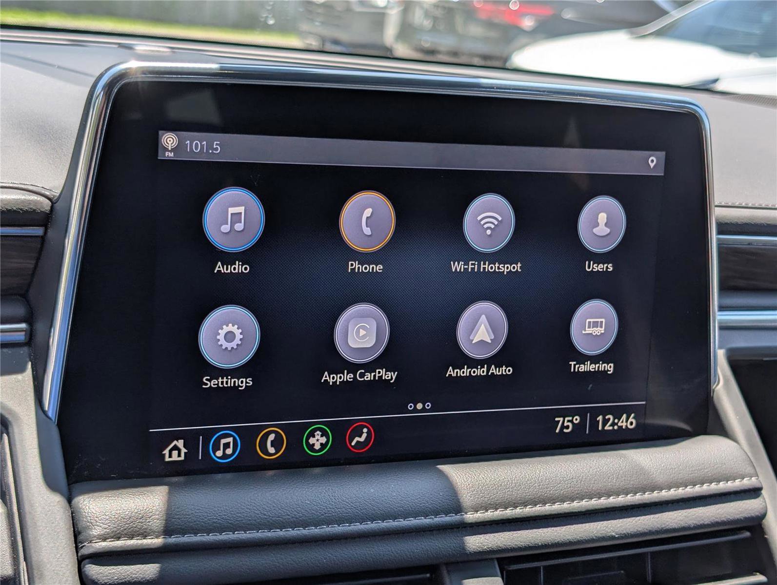 Used 2021 Chevrolet Suburban LS RWD image 27