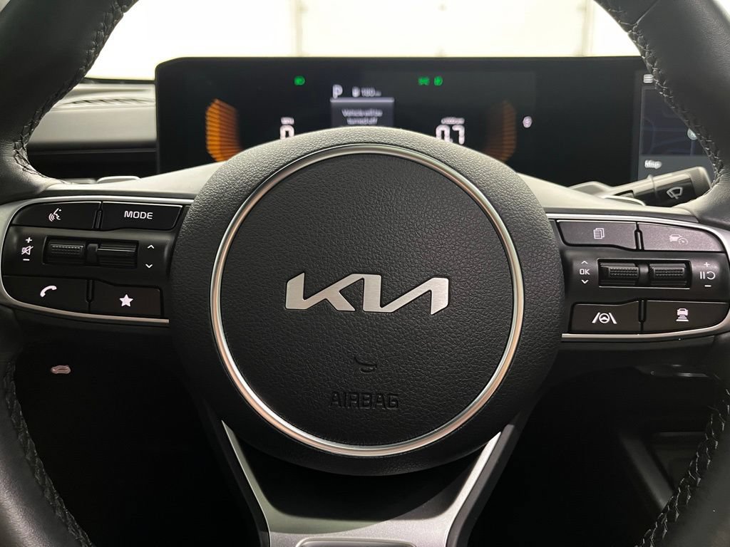 Used 2025 Kia K5 GT FWD image 22