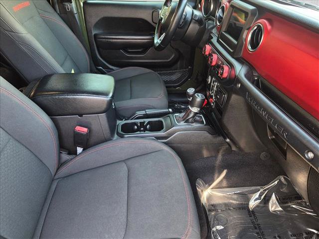 Used 2021 Jeep Wrangler Unlimited Rubicon w/ LED Lighting Group AWD/4WD image 19