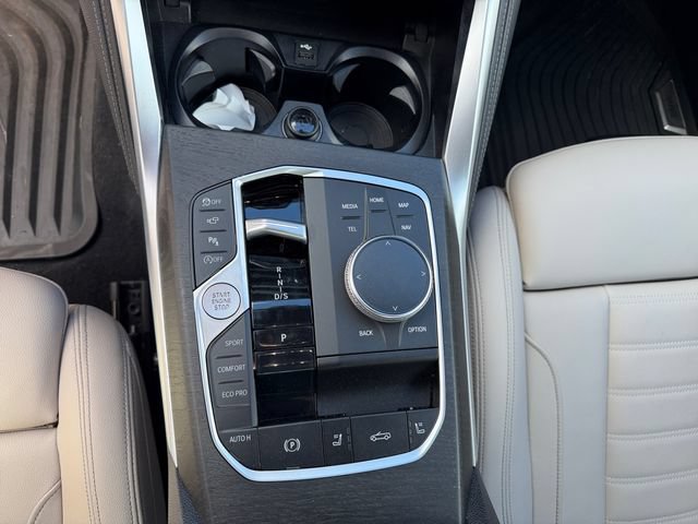 Certified 2024 BMW 430i xDrive Convertible w/ M Sport Package AWD/4WD image 11