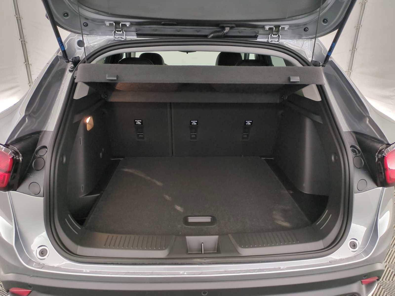 New 2026 Chevrolet Trax LT w/ Driver Confidence Package image 31