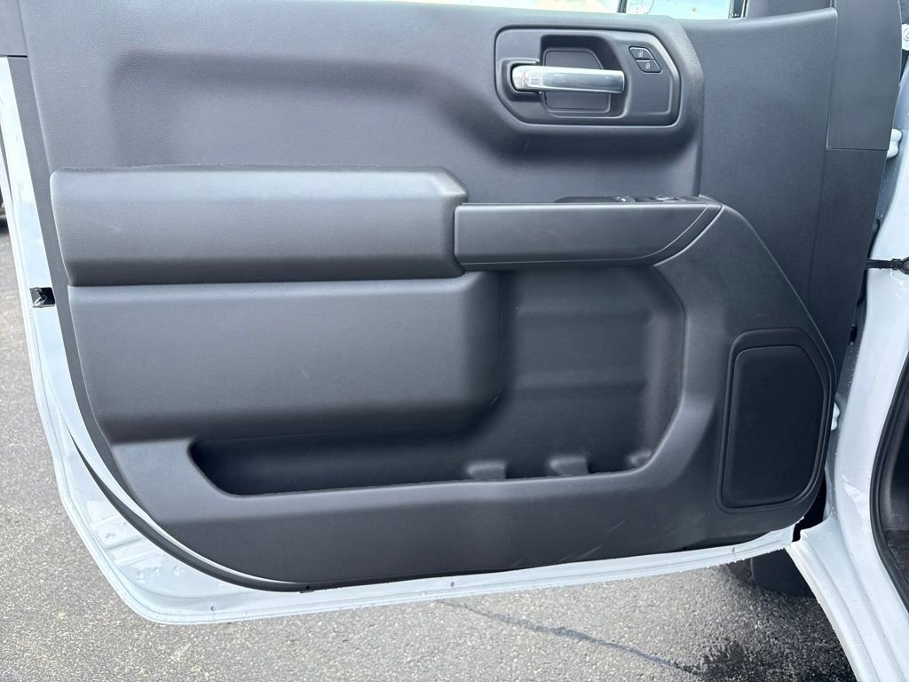 New 2025 Chevrolet Silverado 1500 W/T w/ Trailering Package image 12