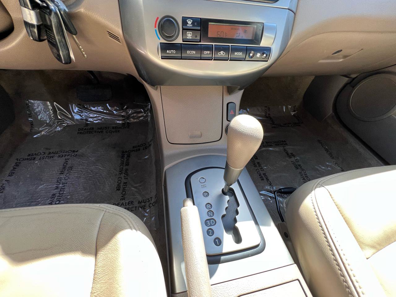 Used 2003 Nissan Altima 3.5 SE FWD image 45