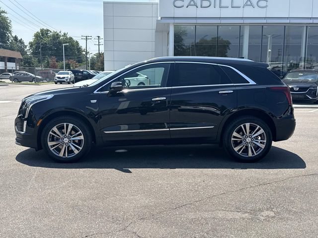Certified 2024 Cadillac XT5 Premium Luxury w/ LPO, Floor Liner Package FWD image 10