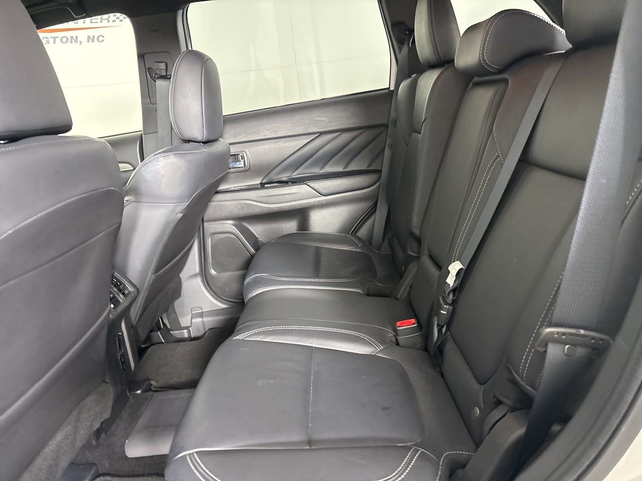 Used 2020 Mitsubishi Outlander SEL image 18