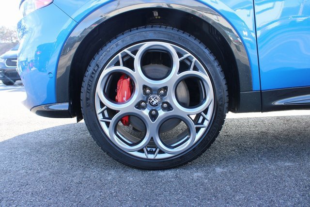 Used 2024 Alfa Romeo Tonale Veloce image 32