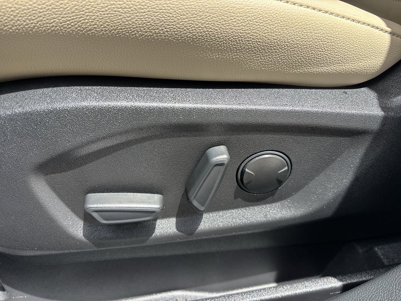 Certified 2023 Ford Edge SEL w/ Convenience Package AWD/4WD image 20