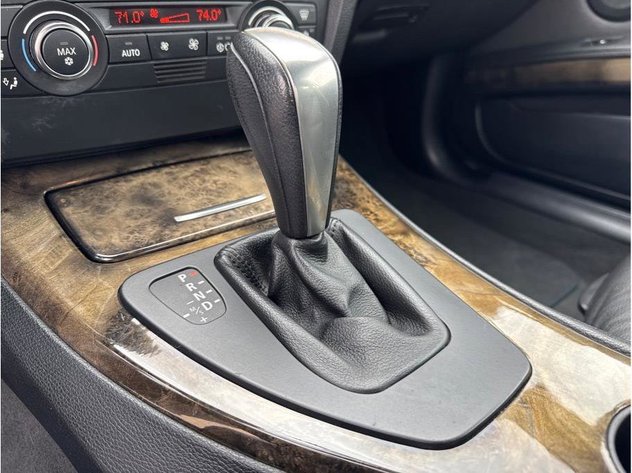 Used 2007 BMW 335i Convertible image 20