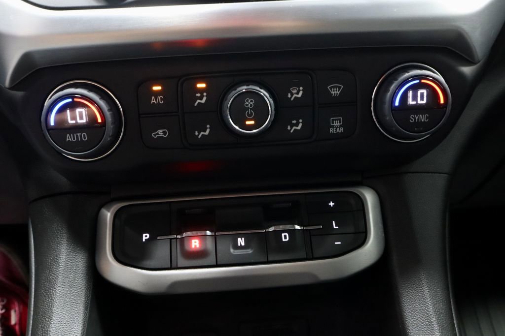 Used 2023 GMC Acadia SLT w/ Elevation Edition FWD image 31