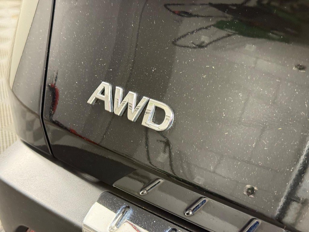 Certified 2023 INFINITI QX60 Luxe w/ Cargo Package AWD/4WD image 7