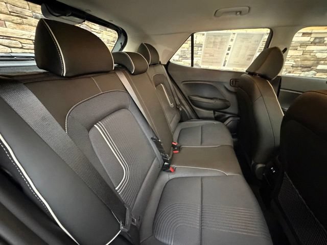 Used 2026 Hyundai Venue SEL FWD image 34
