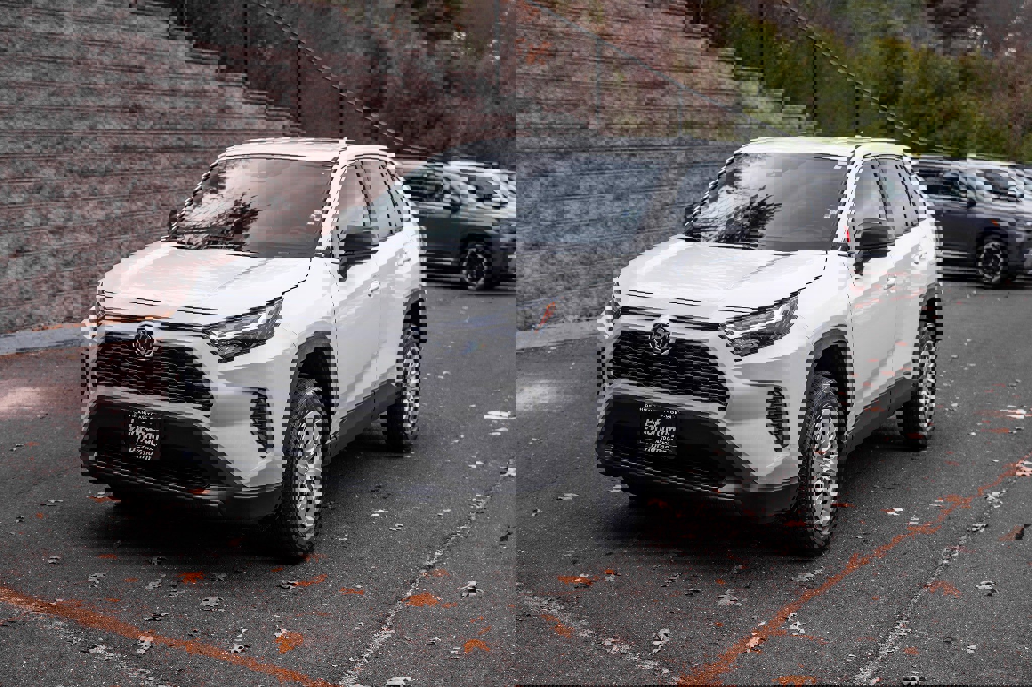 Used 2024 Toyota RAV4 LE image 11