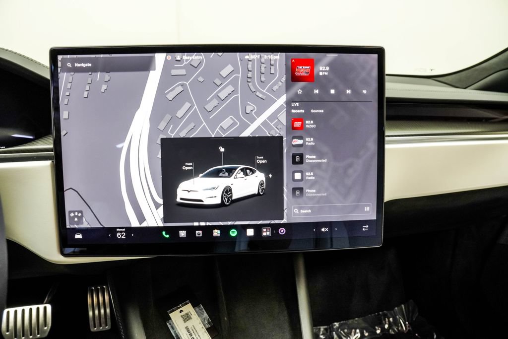 Used 2022 Tesla Model S Plaid AWD/4WD image 26