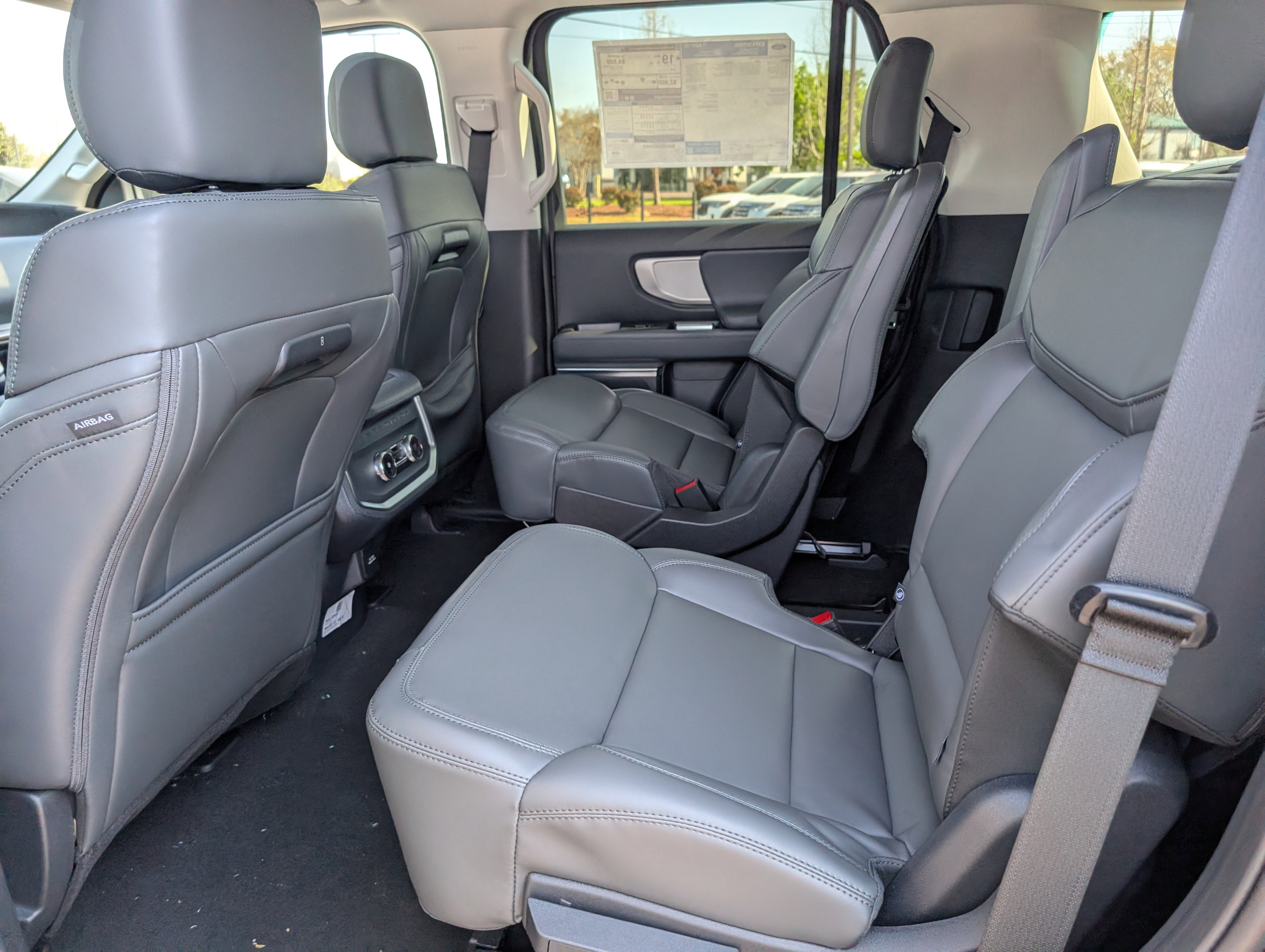 New 2026 Ford Expedition Active image 16