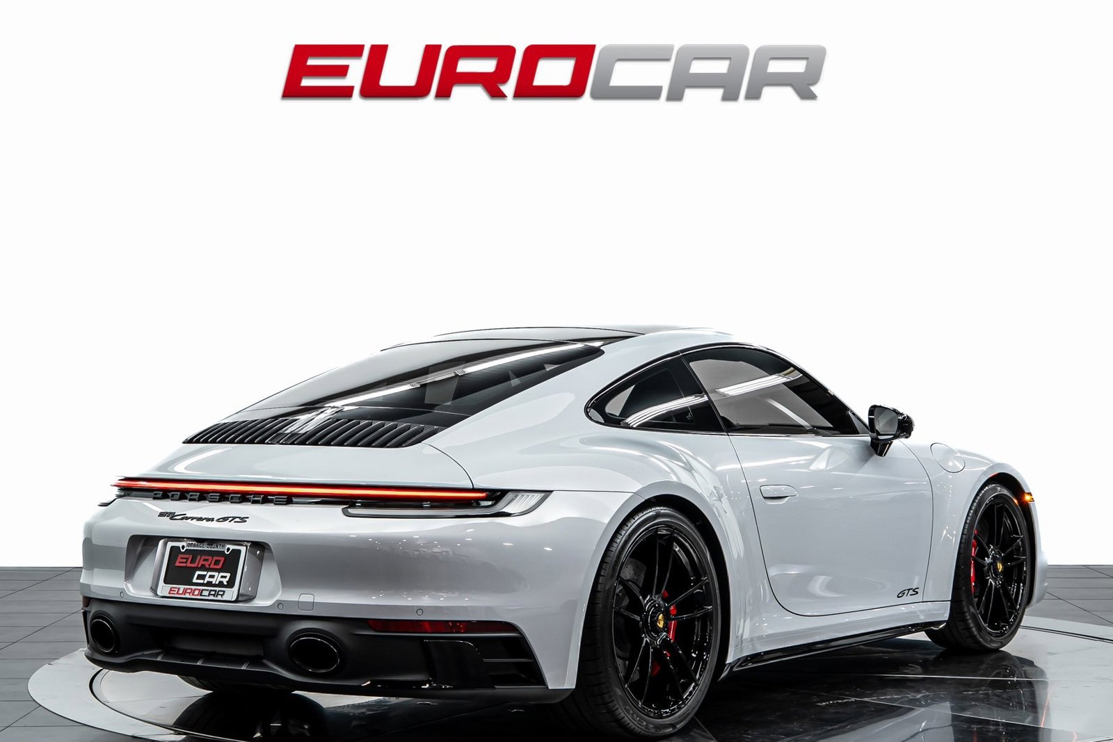 Used 2024 Porsche 911 Carrera GTS w/ Premium Package image 5