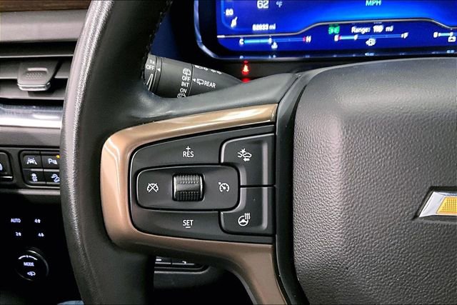 Used 2024 Chevrolet Suburban High Country AWD/4WD image 27