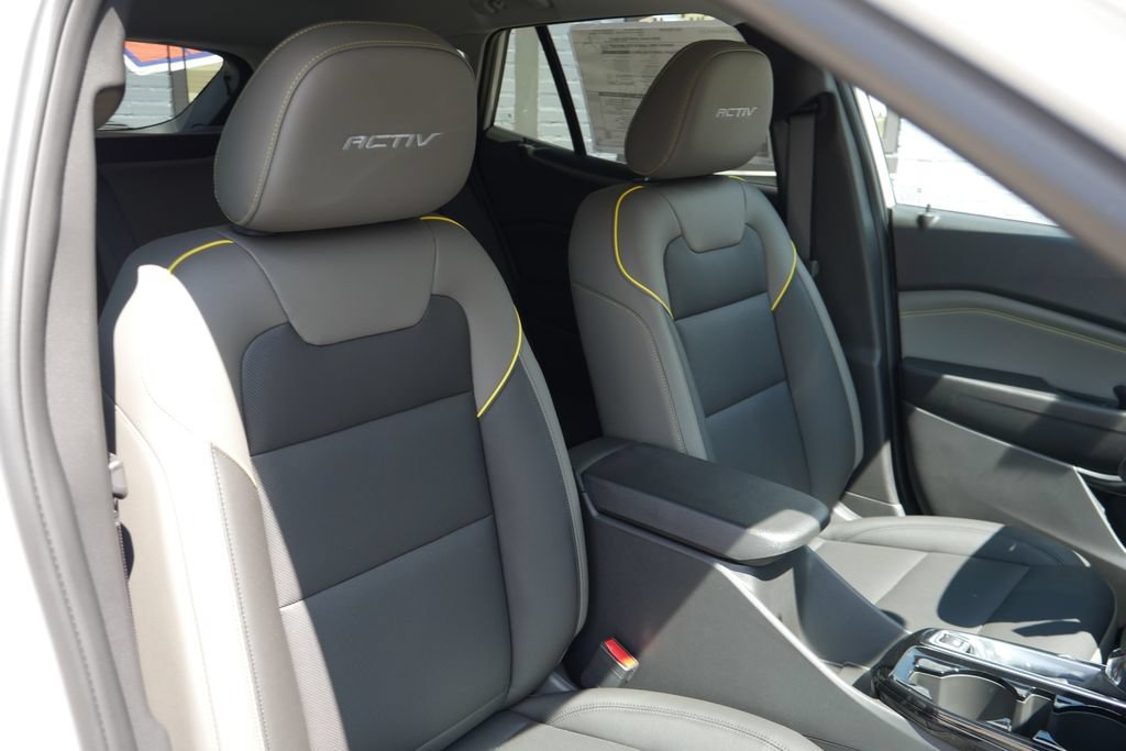 New 2026 Chevrolet Trax ACTIV w/ Driver Confidence Package FWD image 11