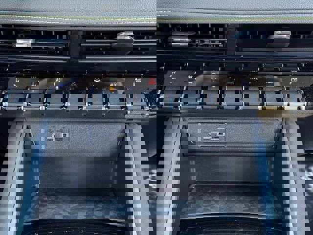 Certified 2024 Chevrolet Colorado ZR2 w/ Safety Package image 21