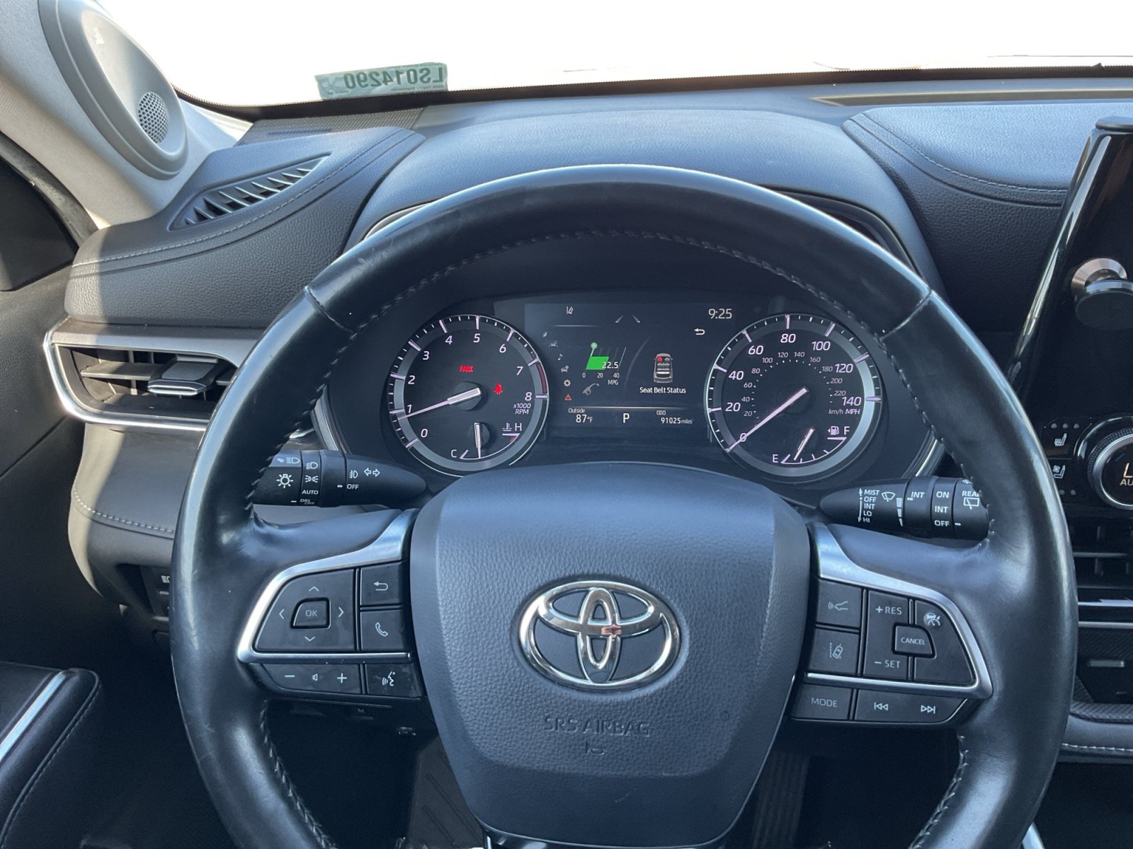 Used 2022 Toyota RAV4 XSE w/ XSE Grade Weather Package AWD/4WD image 12