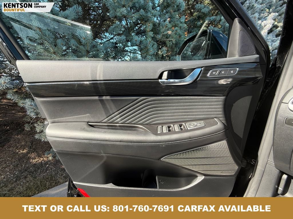 Used 2025 Hyundai Palisade Calligraphy image 20