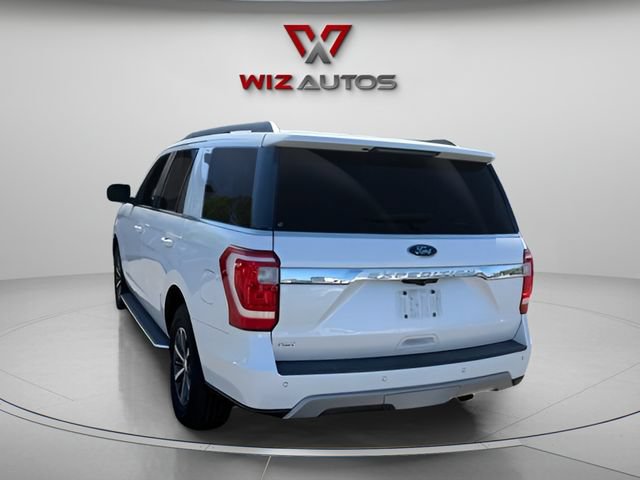 Used 2019 Ford Expedition XLT w/ Equipment Group 202A AWD/4WD image 3