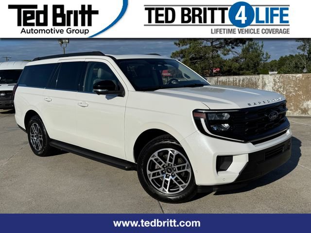 Used 2025 Ford Expedition Max Active AWD/4WD image 1