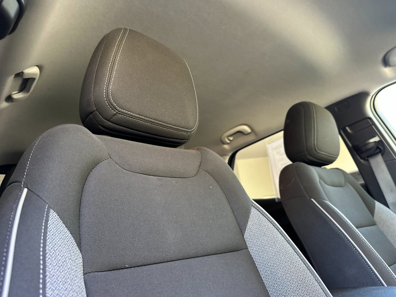 Used 2024 Chevrolet TrailBlazer LT w/ LT Cold Weather Package image 18