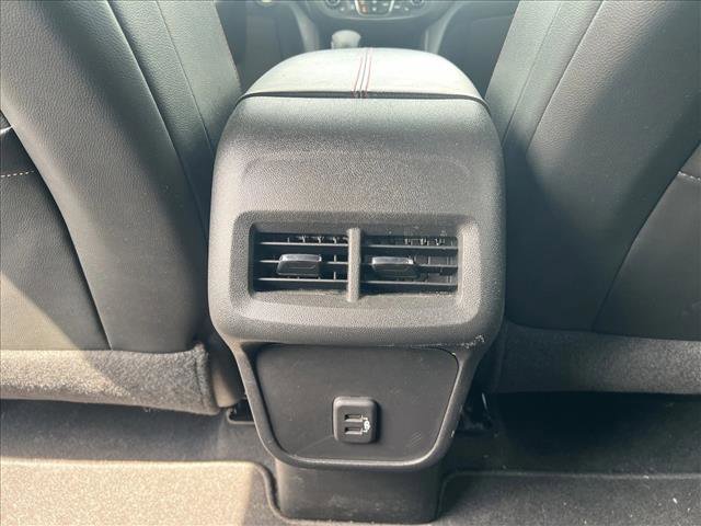 Used 2023 Chevrolet Equinox RS image 18