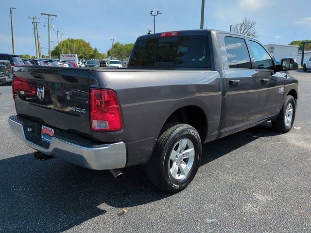 Used 2023 RAM 1500 Classic SLT w/ Trailer & Traction Group AWD/4WD image 5
