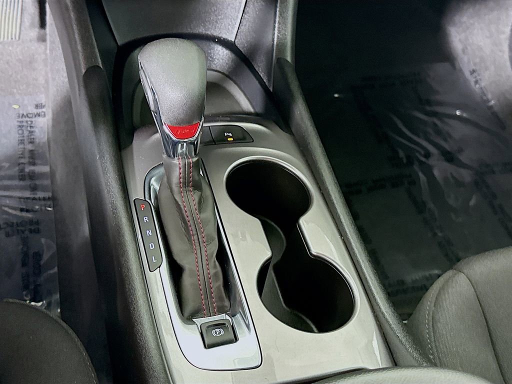 Used 2025 Chevrolet Malibu RS image 8