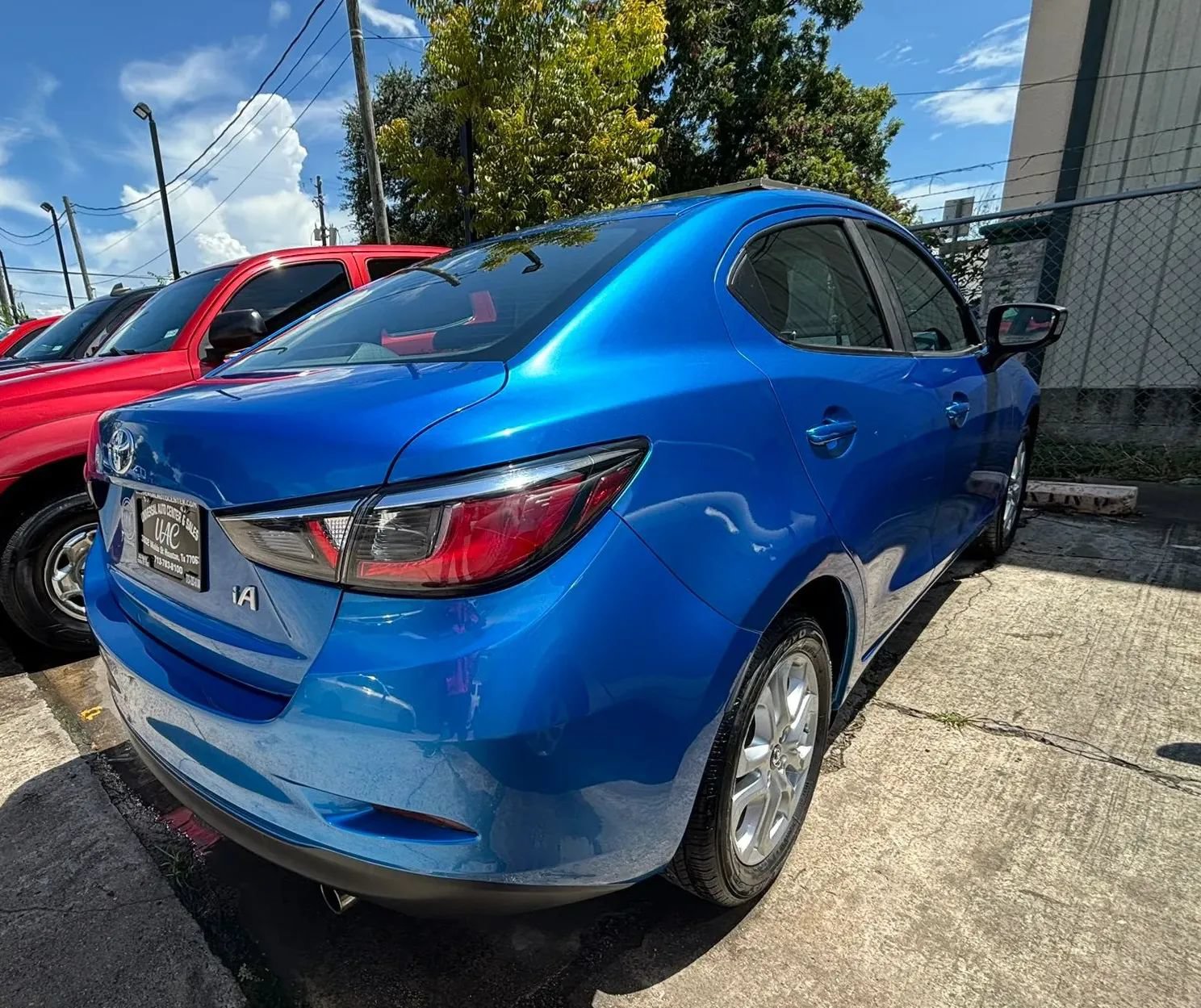 Used 2018 Toyota Yaris iA FWD image 8