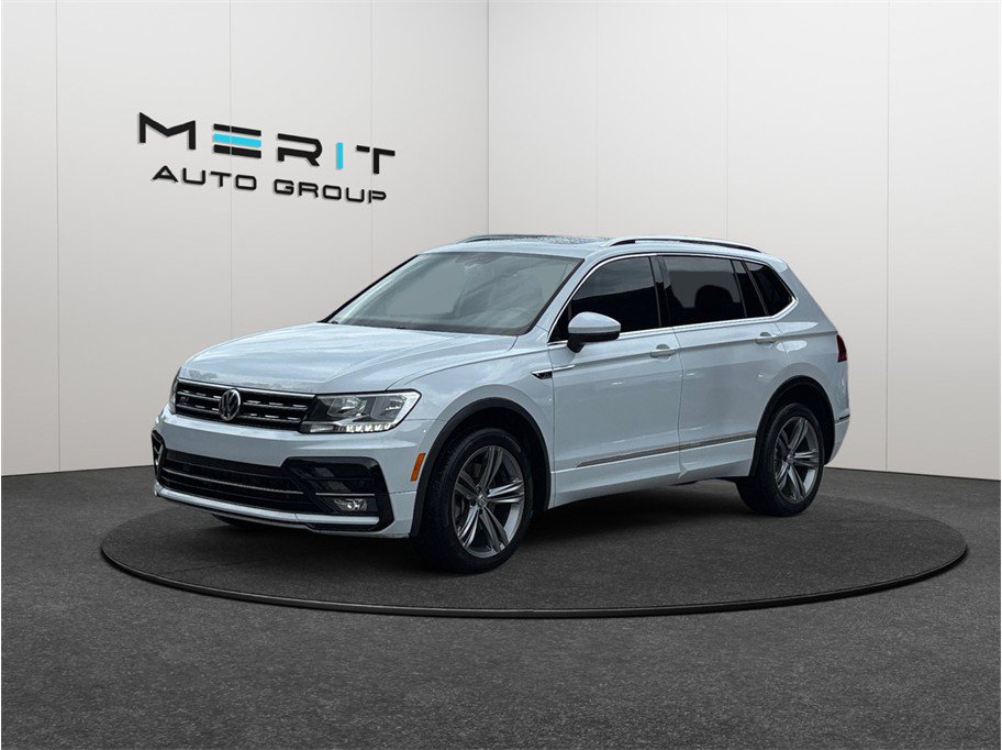 Used 2019 Volkswagen Tiguan SEL R-Line FWD image 4
