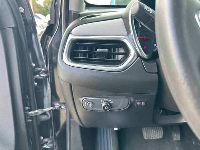 Used 2018 Chevrolet Equinox LS AWD/4WD image 19