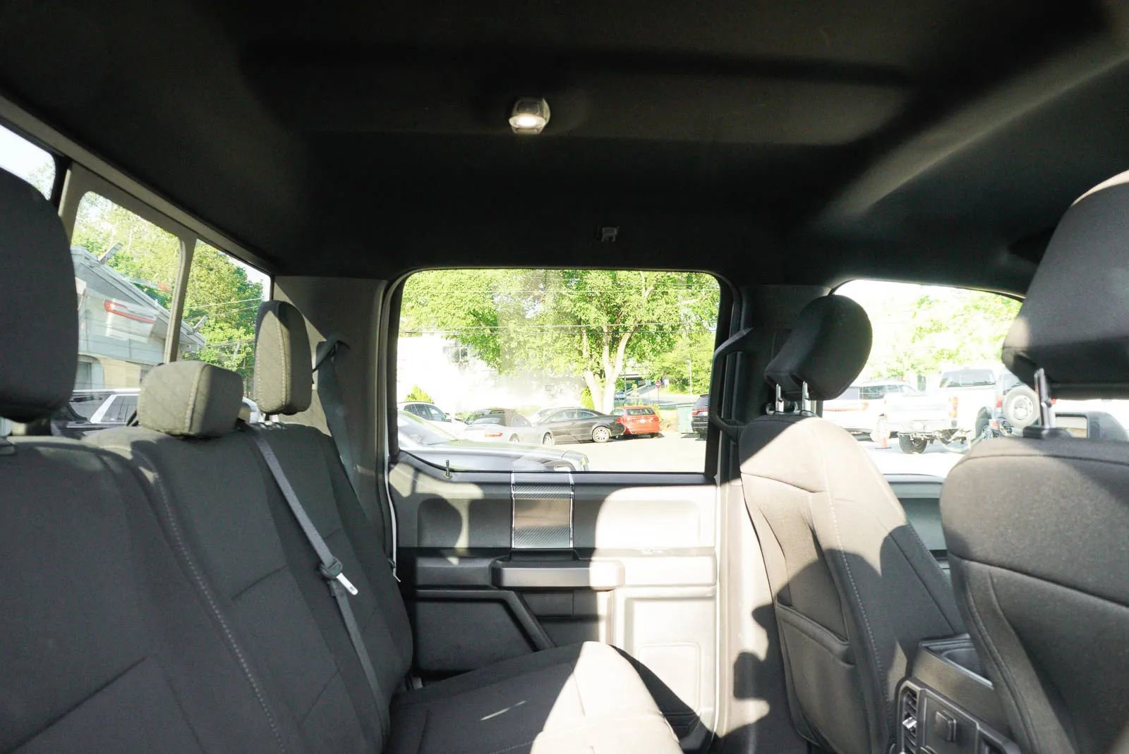 Used 2018 Ford F150 XLT w/ Equipment Group 302A Luxury AWD/4WD image 40