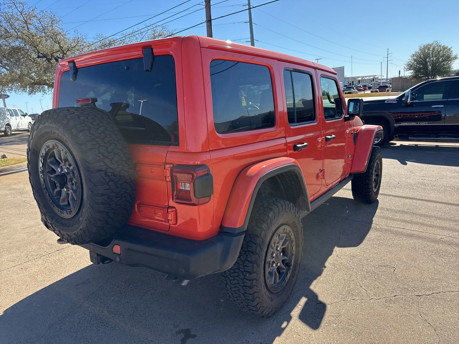 Used 2023 Jeep Wrangler Unlimited Rubicon 392 w/ Trailer Tow Package image 7
