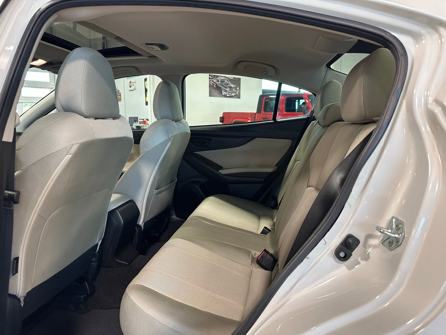 Used 2023 Subaru Impreza Premium image 33