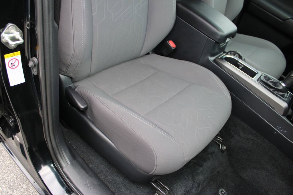 Used 2019 Toyota Tacoma TRD Sport image 28