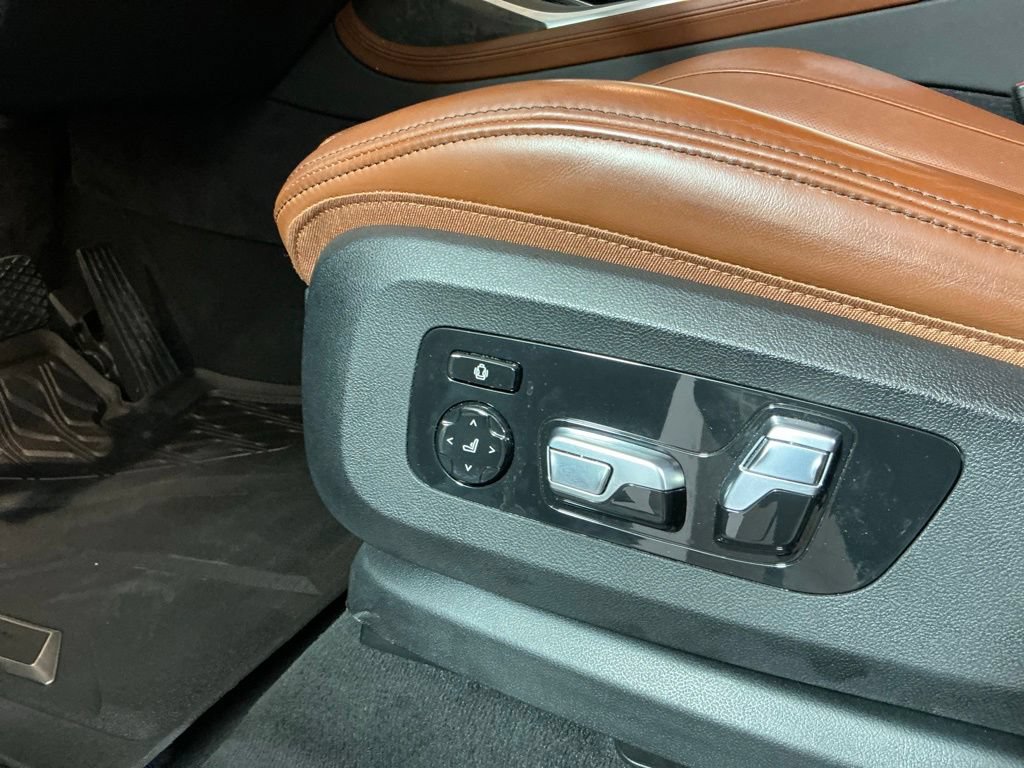 Certified 2024 BMW X7 xDrive40i w/ Premium Package AWD/4WD image 20