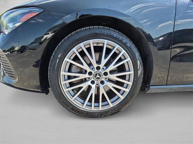 Used 2025 Mercedes-Benz CLA 250 4MATIC image 27