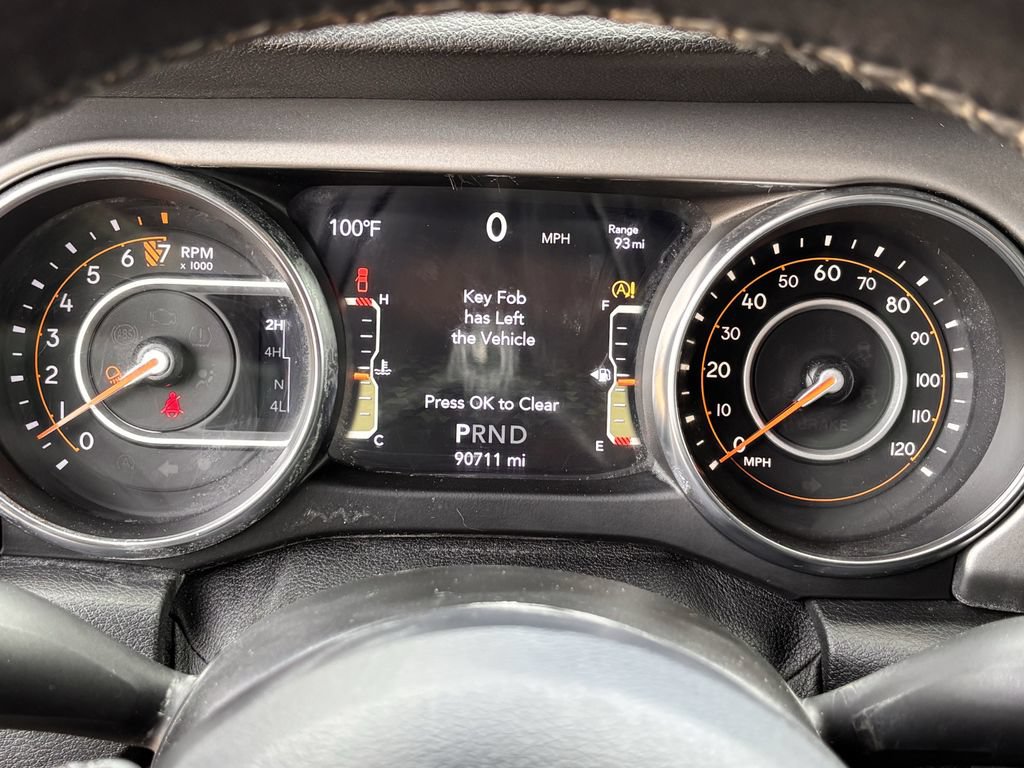 Used 2021 Jeep Gladiator Sport AWD/4WD image 12