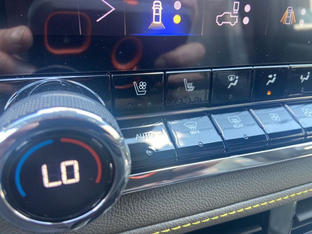 New 2025 Chevrolet Colorado ZR2 w/ Technology Package image 20