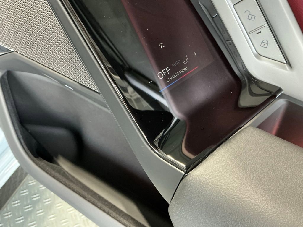 Used 2026 BMW 740i xDrive image 44