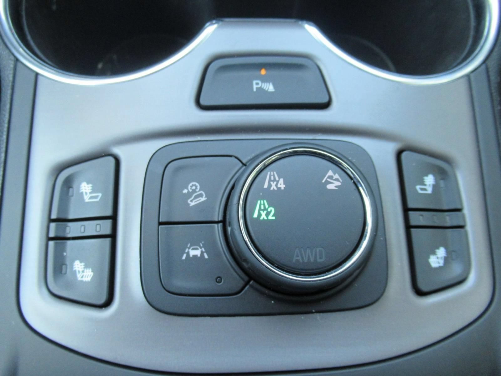 Used 2022 GMC Terrain AT4 w/ Infotainment Package II AWD/4WD image 27