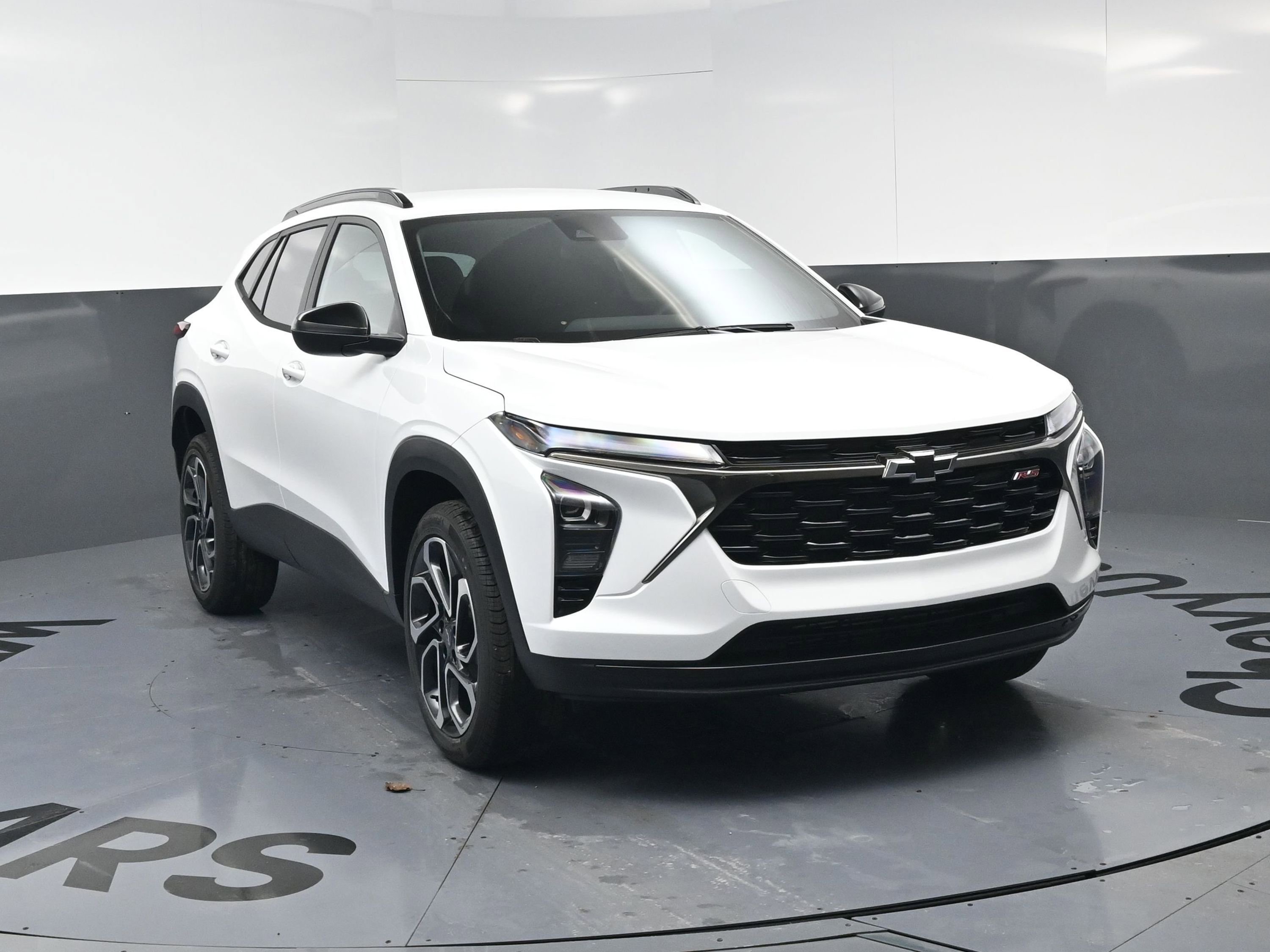 New 2026 Chevrolet Trax RS w/ Driver Confidence Package image 3